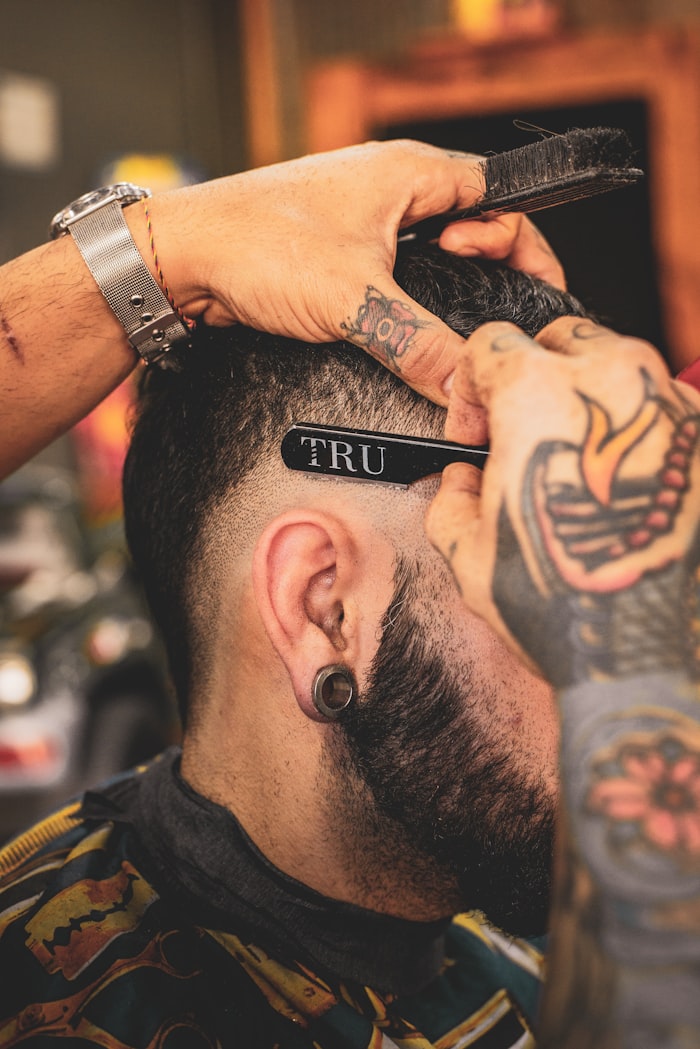 Barbier im Salon