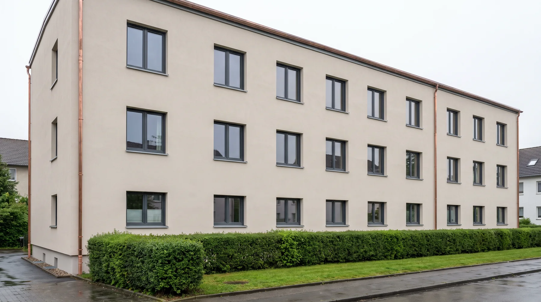 Nordfassade nach der energetischen Sanierung